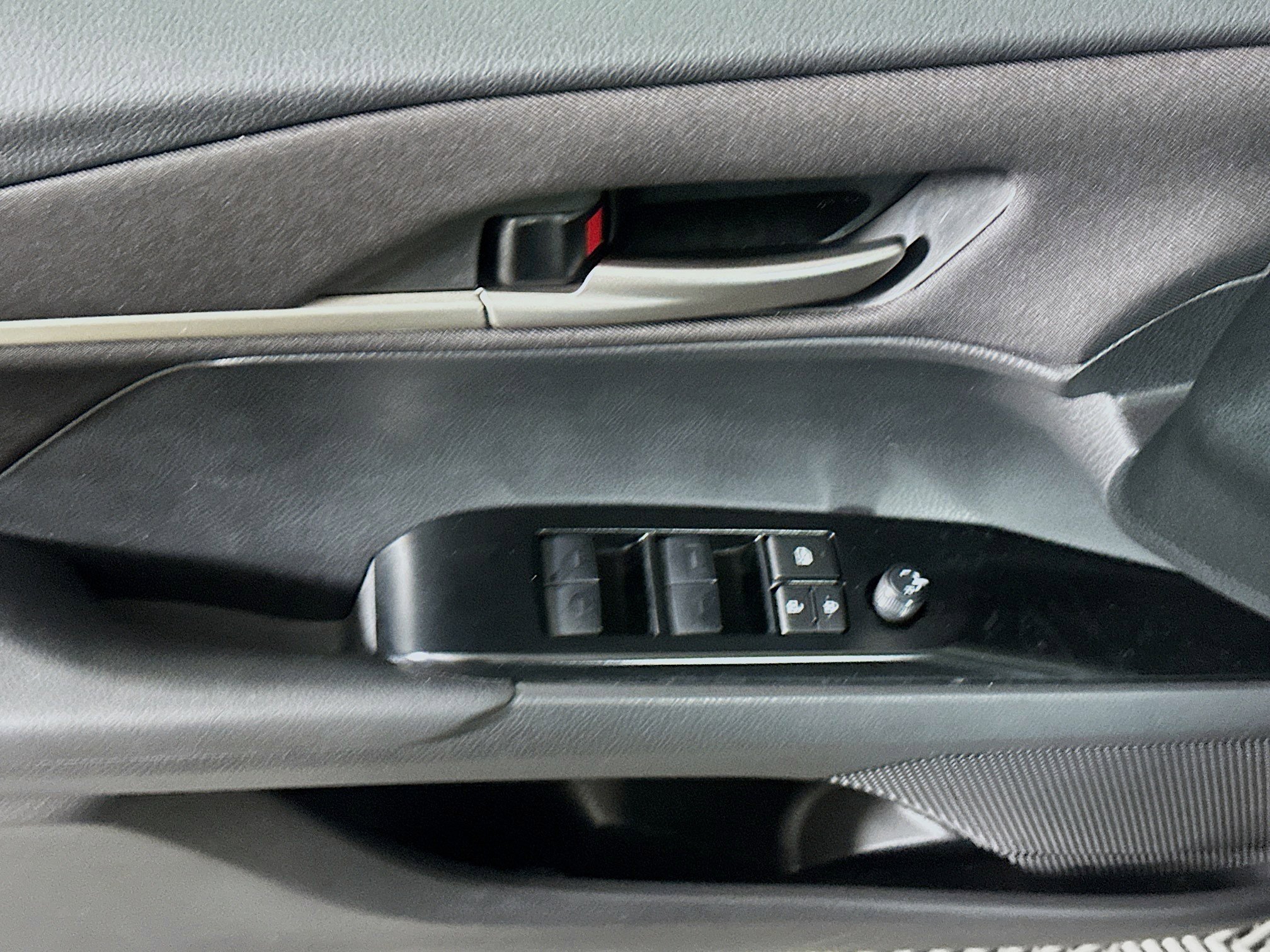 Used 2026 Toyota Camry LE image 15