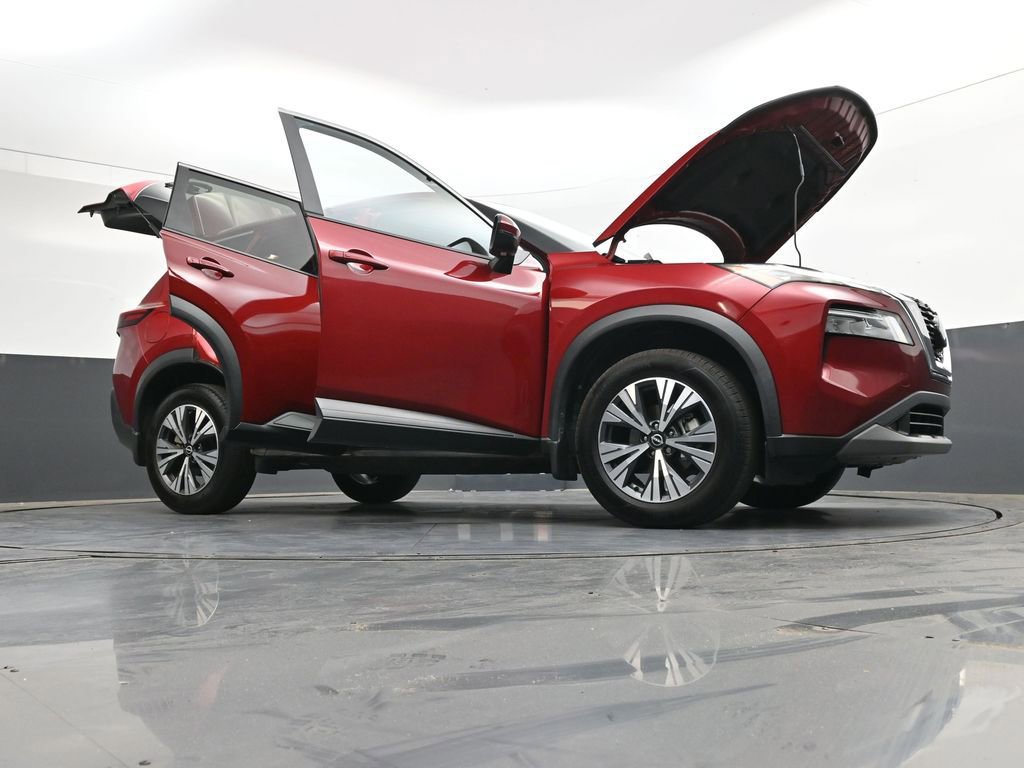 Used 2022 Nissan Rogue SV FWD image 29