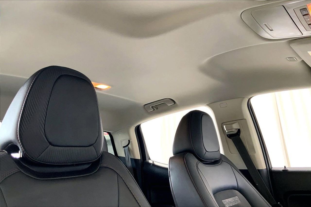 Used 2017 GMC Canyon SLE w/ All Terrain X Package image 27