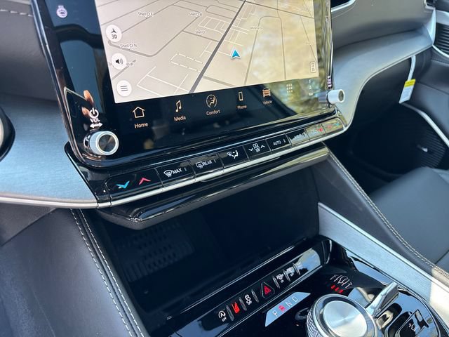 New 2026 Jeep Grand Wagoneer L Limited AWD/4WD image 26