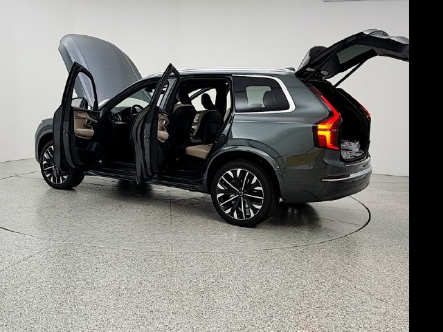 New 2027 Volvo XC90 B6 Plus AWD/4WD image 12