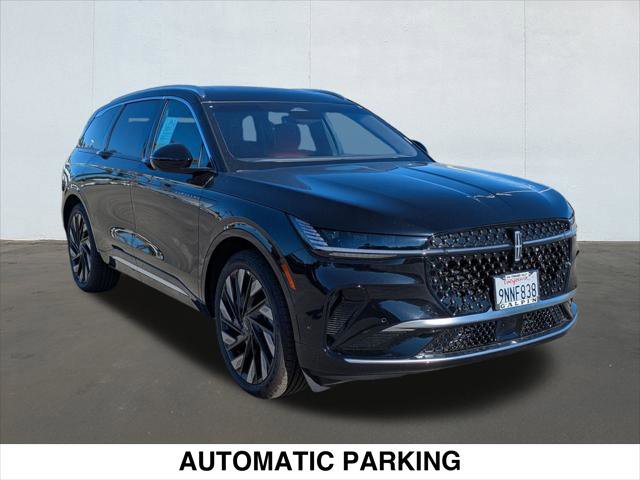 Used 2024 Lincoln Nautilus Black Label image 7