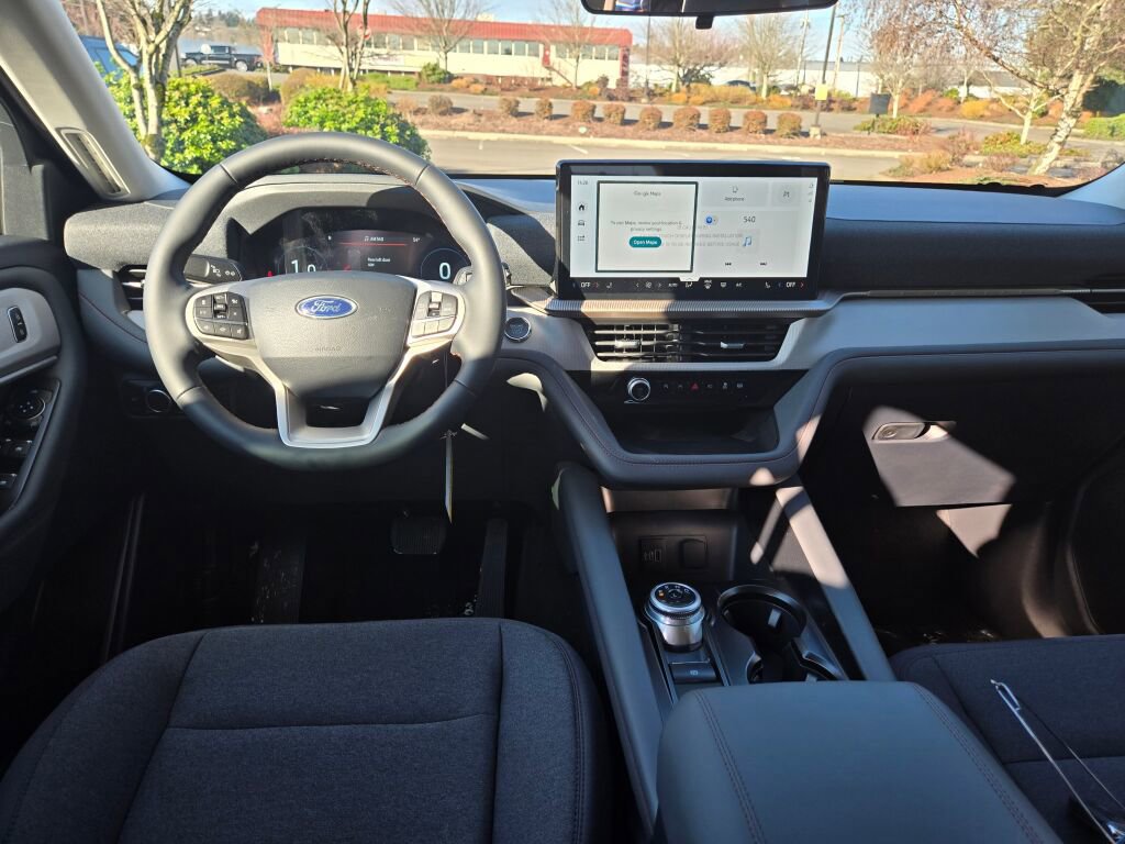 New 2026 Ford Explorer Active image 11