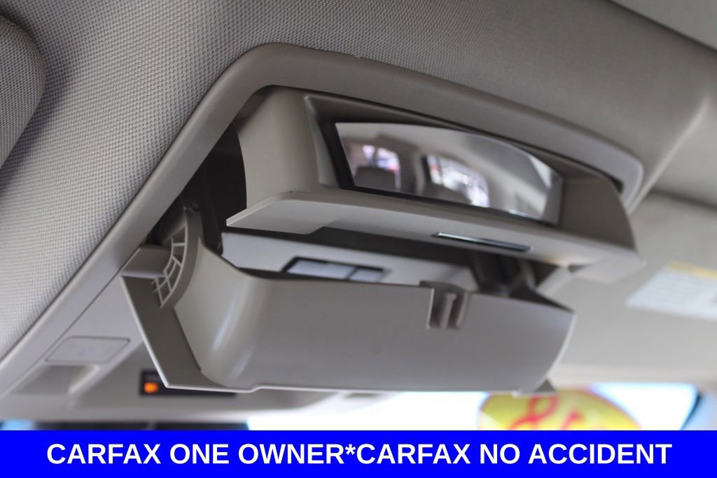 Used 2018 Chevrolet Suburban Premier image 50