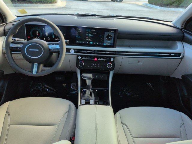 Used 2026 Hyundai Tucson SEL FWD image 15