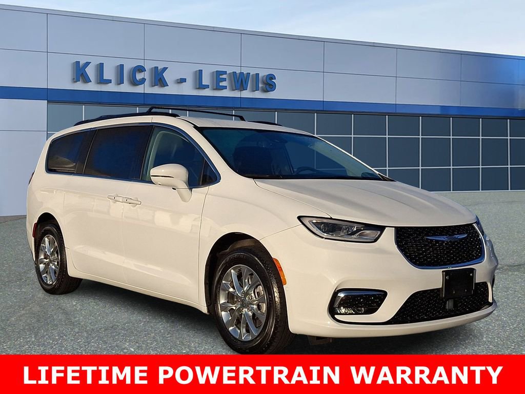 Used 2022 Chrysler Pacifica Touring-L w/ Uconnect Theater Family Group image 1