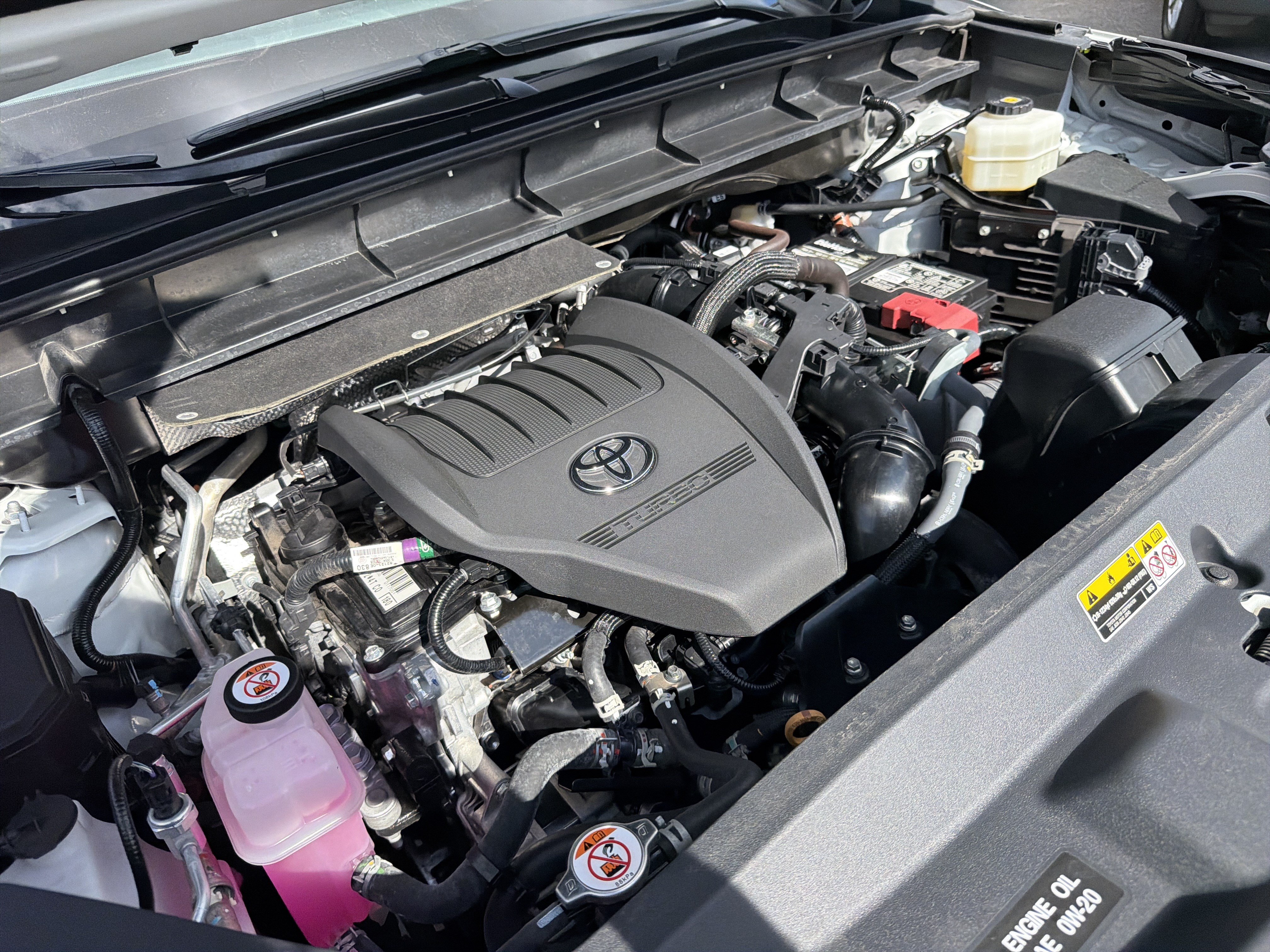 Certified 2025 Toyota Highlander XLE FWD image 23