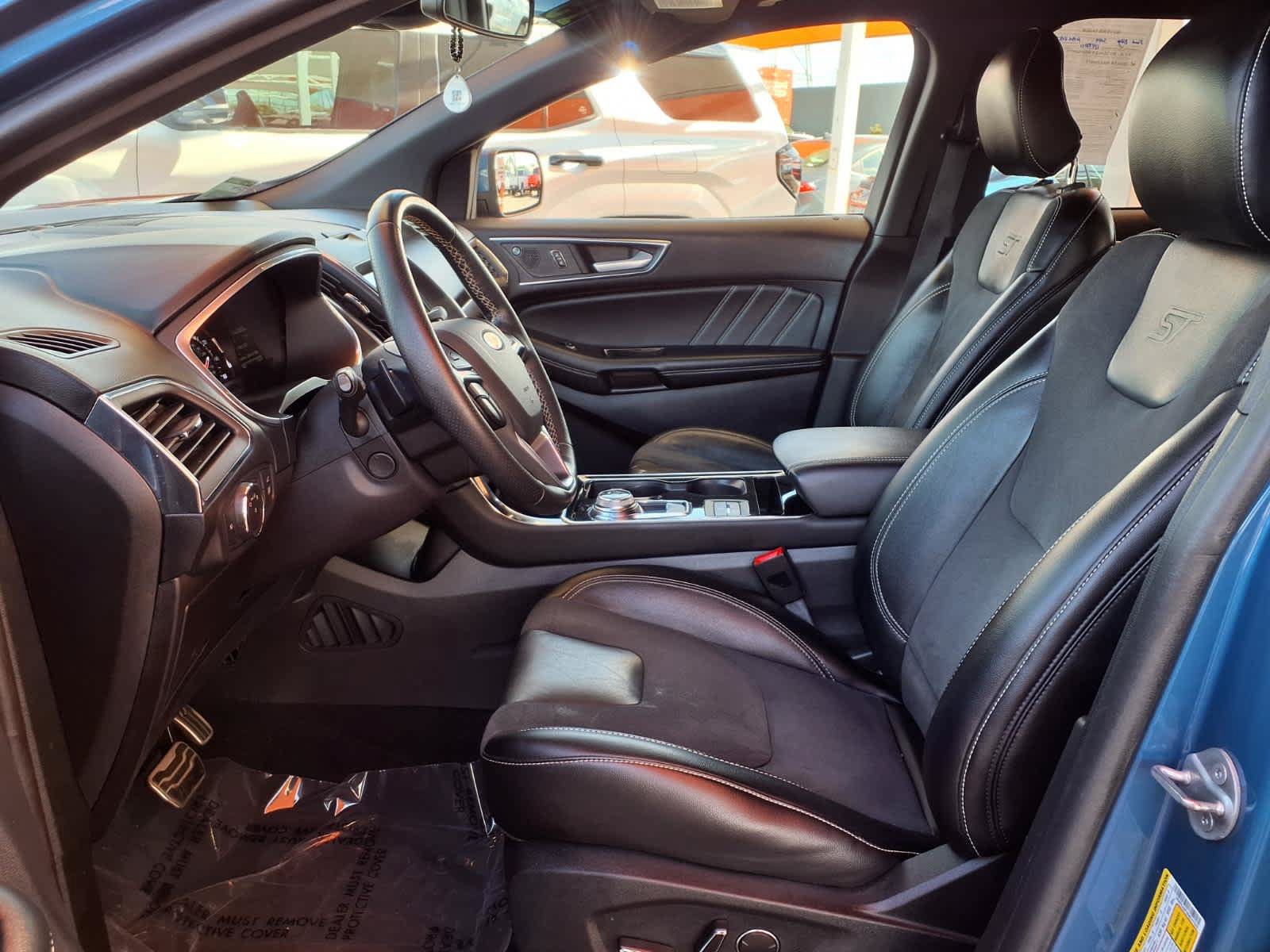 Used 2019 Ford Edge ST w/ Equipment Group 401A AWD/4WD image 19