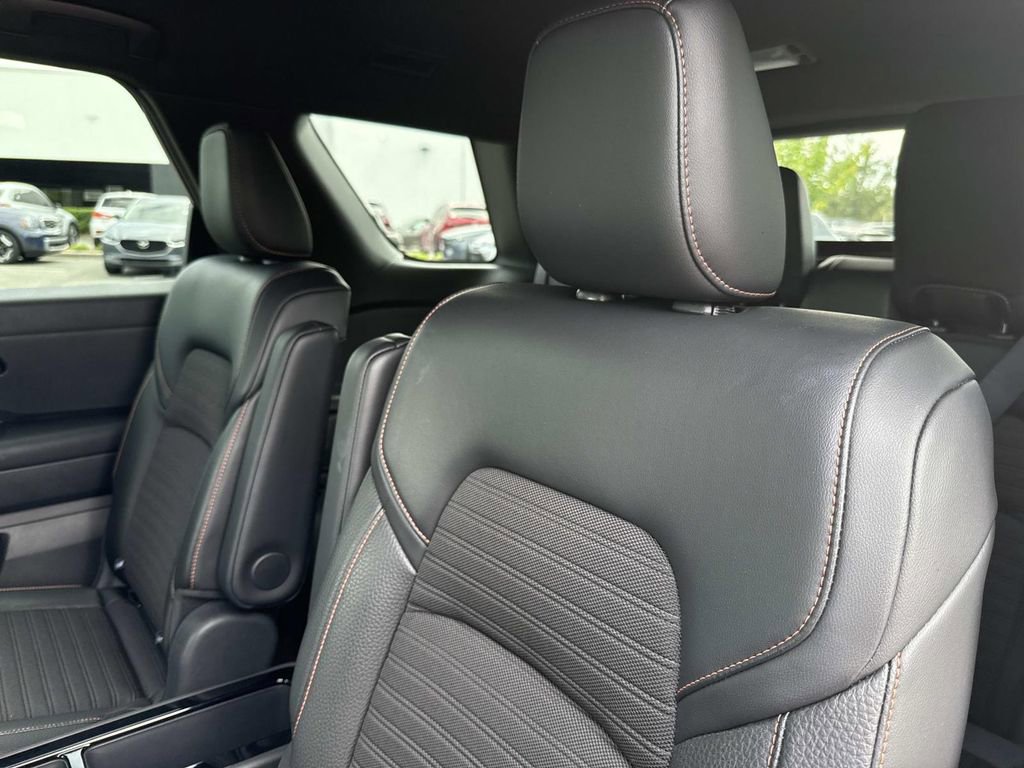 Used 2023 Nissan Pathfinder Rock Creek AWD/4WD image 17