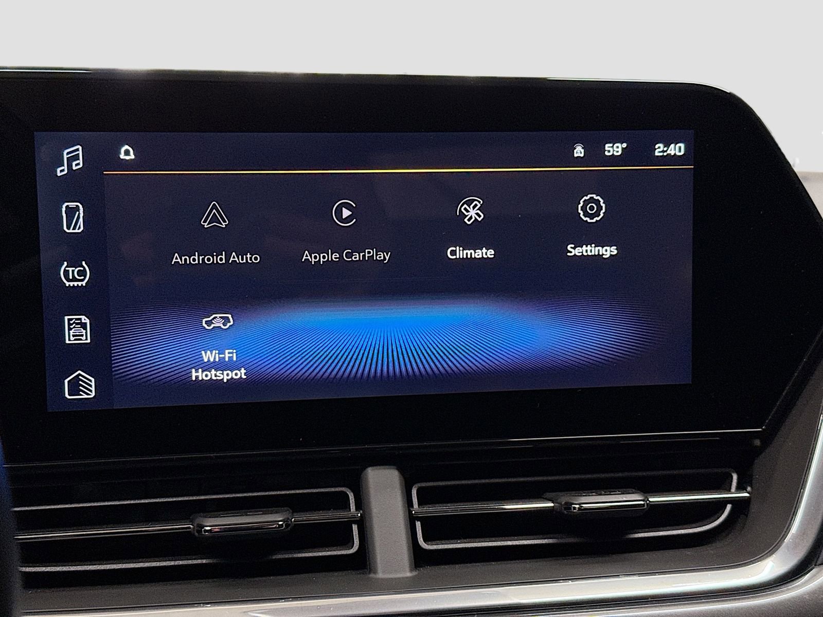 Used 2024 Chevrolet Trax ACTIV w/ Driver Confidence Package FWD image 17