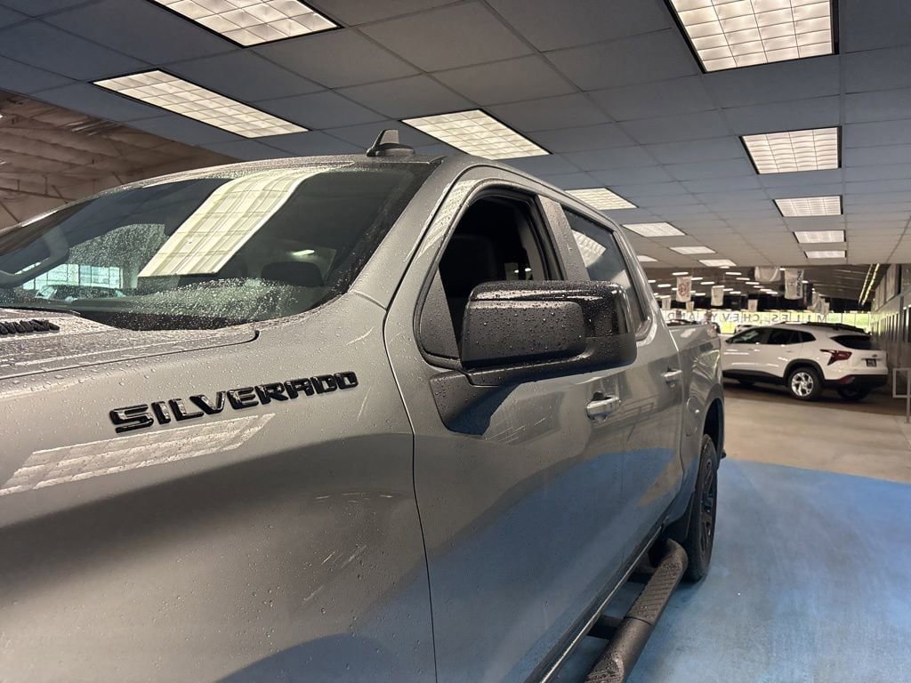 New 2026 Chevrolet Silverado 1500 RST w/ Convenience Package II AWD/4WD image 17
