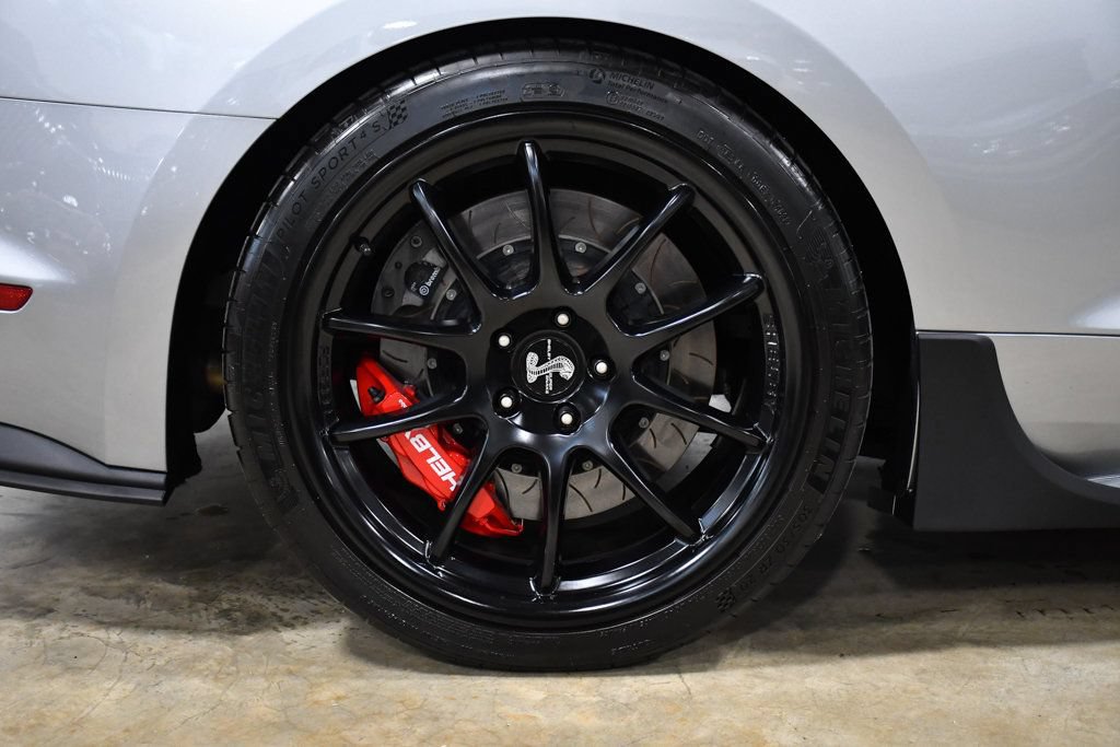 Used 2022 Ford Mustang GT Premium w/ GT Performance Package RWD image 15