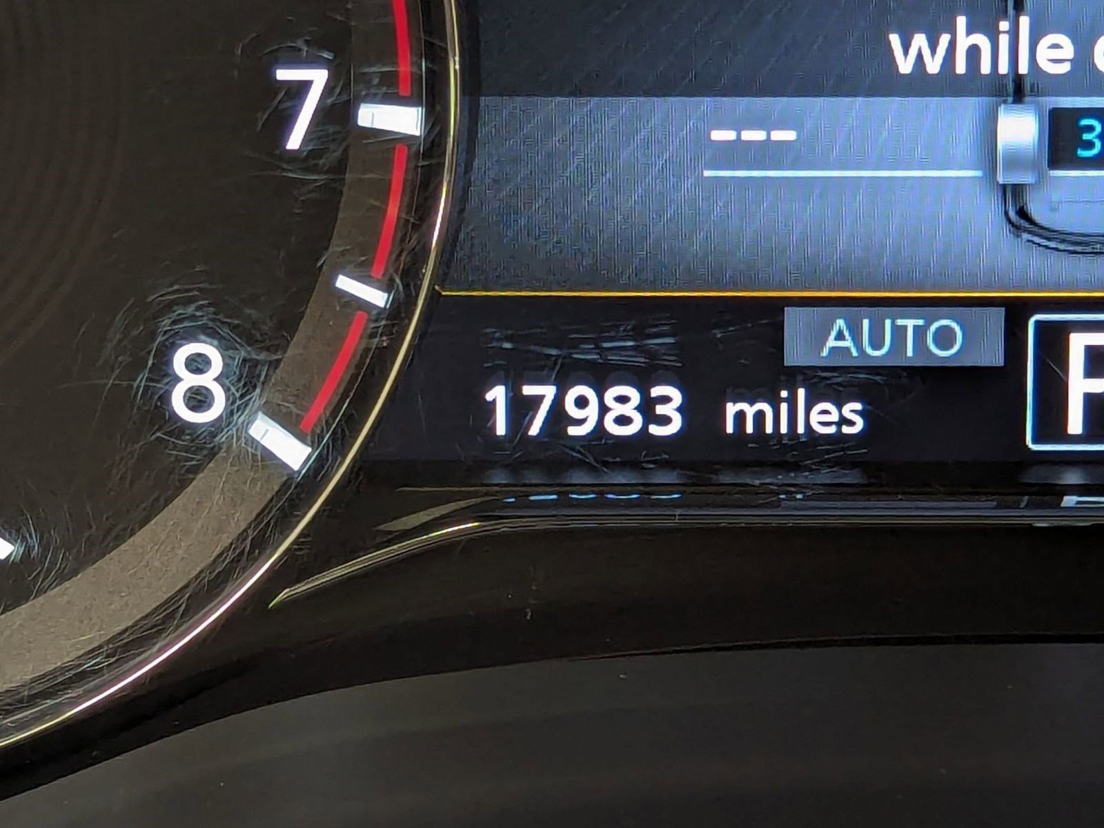 Used 2024 INFINITI QX80 Sensory AWD/4WD image 17