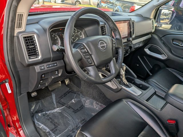 Used 2022 Nissan Frontier SV w/ SV Premium Package RWD image 9