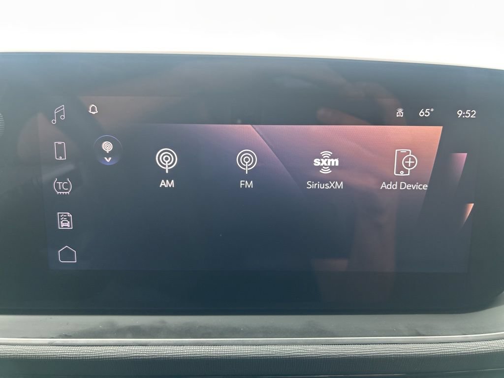 Used 2024 Buick Envista Avenir FWD image 30