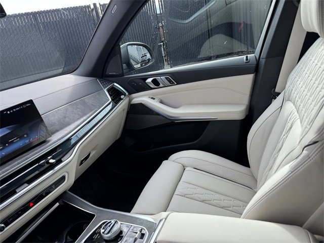 New 2026 BMW X5 xDrive40i w/ Executive Package image 20