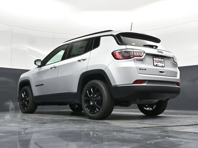 Used 2026 Jeep Compass Latitude AWD/4WD image 62