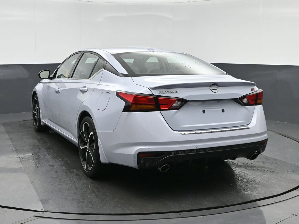 Used 2023 Nissan Altima 2.5 SR FWD image 5