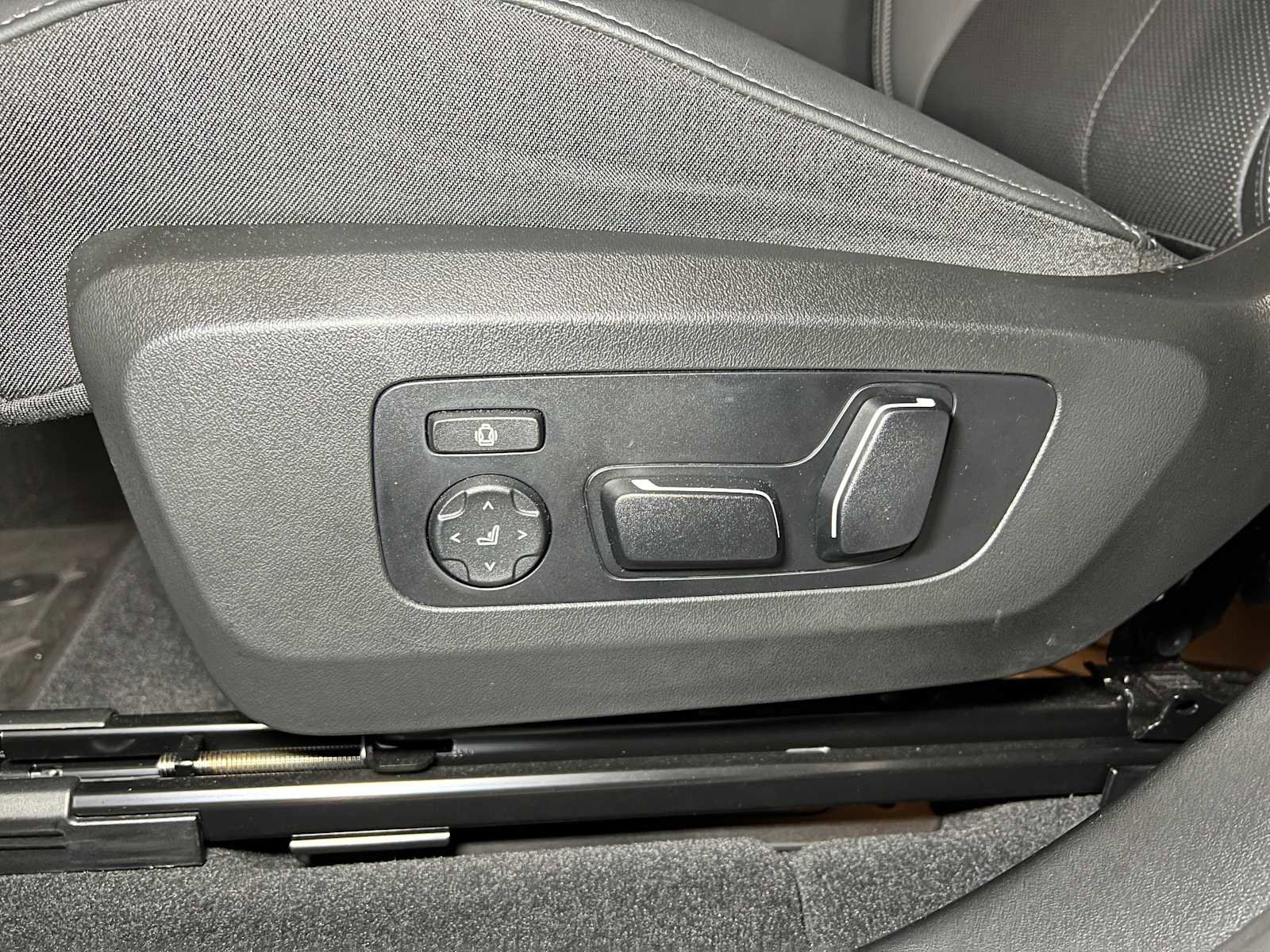 Used 2025 BMW X3 xDrive30i w/ Premium Package image 27