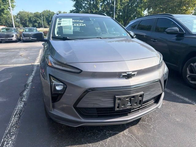 Used 2022 Chevrolet Bolt EUV LT FWD image 2