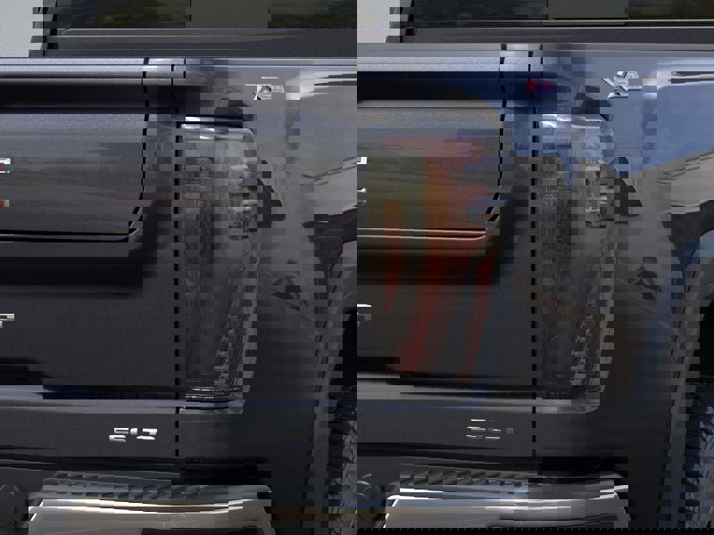 New 2025 GMC Sierra 2500 SLT w/ SLT Premium Package image 11