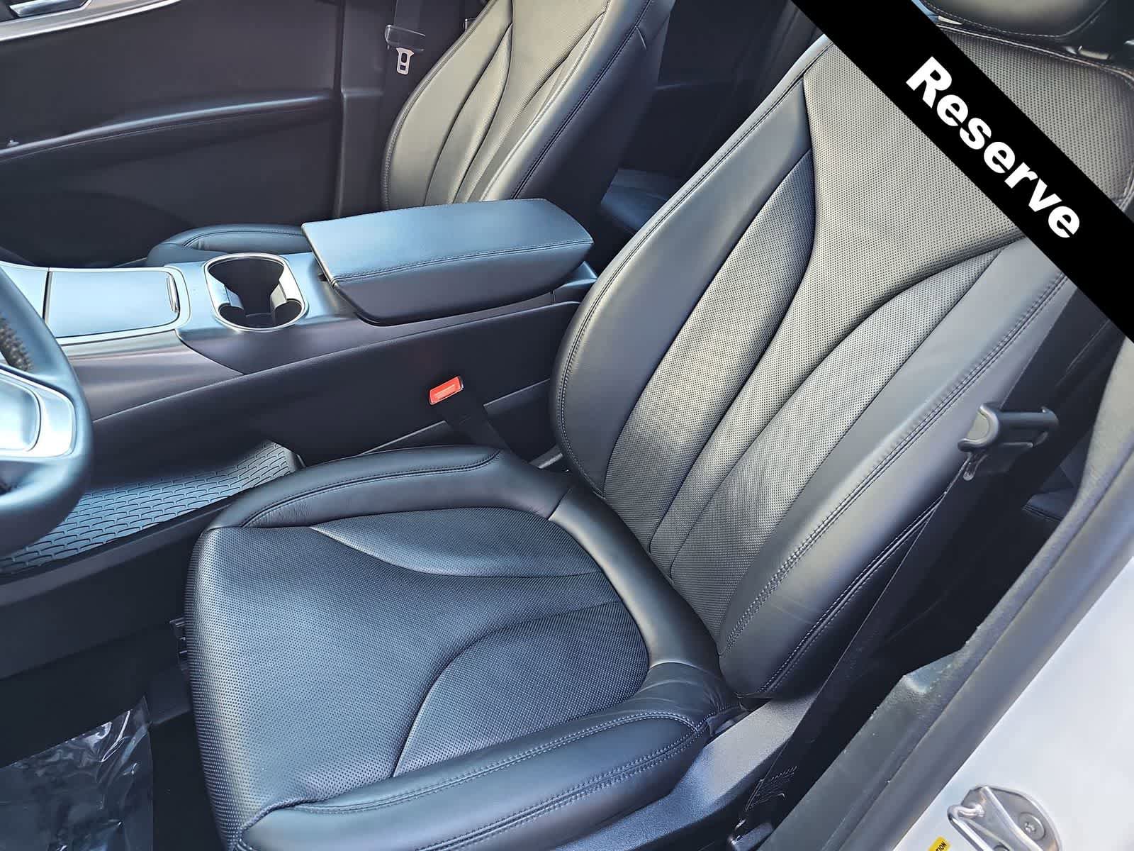 Used 2020 Lincoln Nautilus Reserve FWD image 15