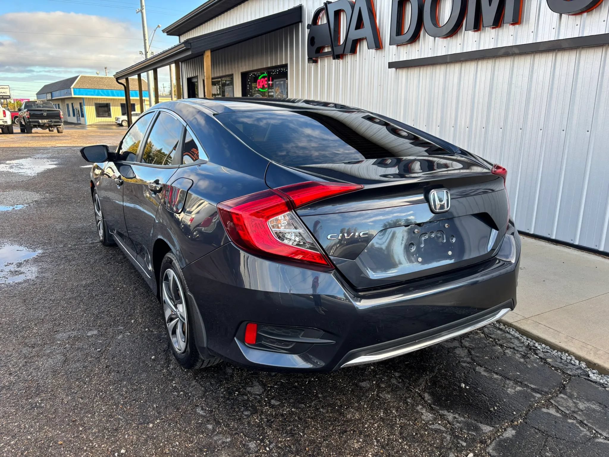 Used 2021 Honda Civic LX image 3