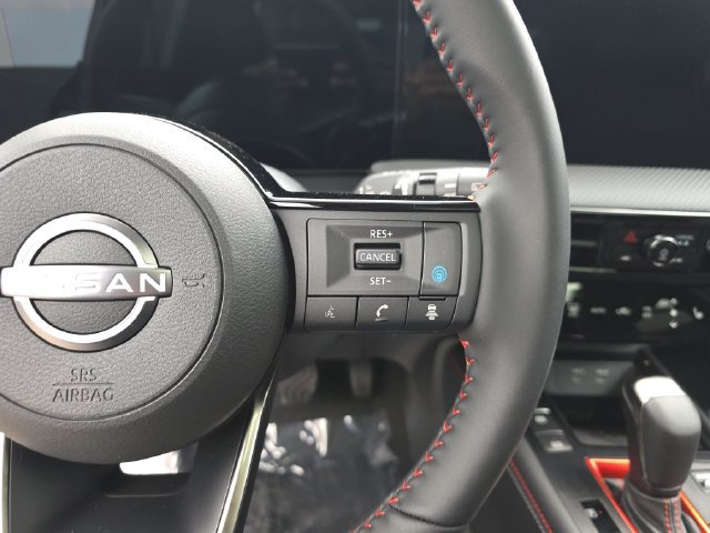 New 2027 Nissan Kicks SR w/ SR Premium Package FWD image 26