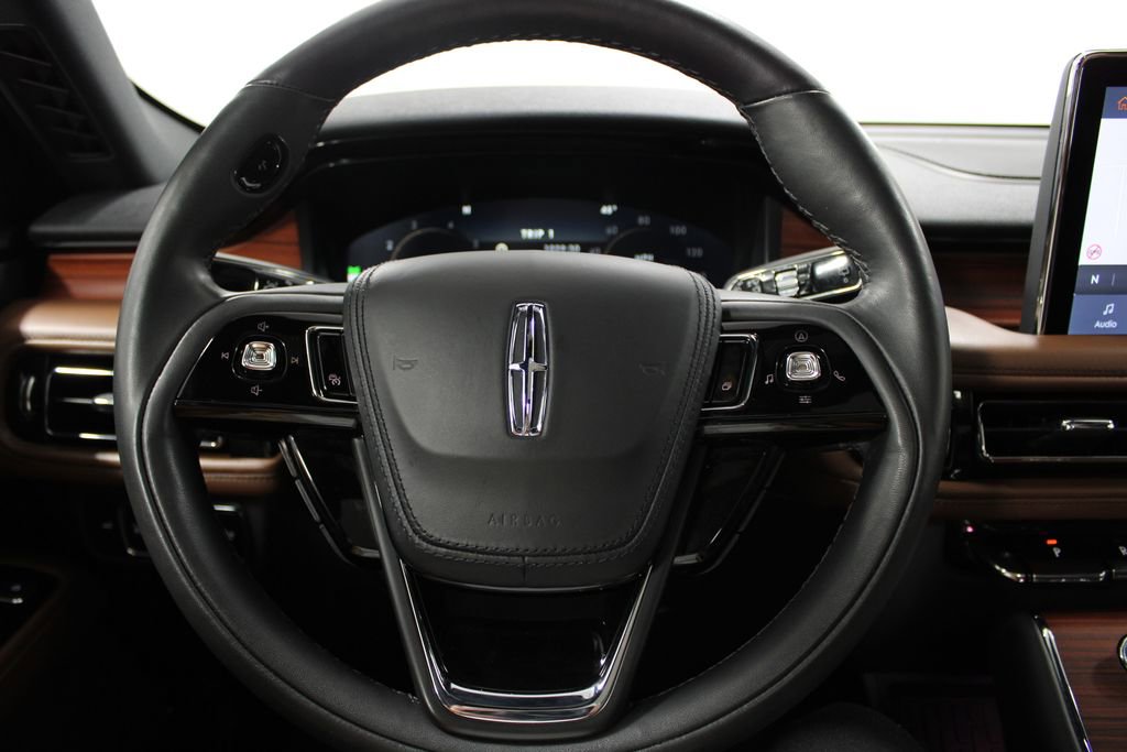 Used 2024 Lincoln Aviator Reserve w/ Equipment Group 201A image 37