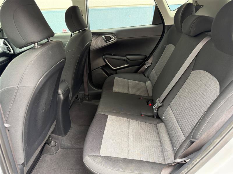 Used 2020 Kia Soul S FWD image 30