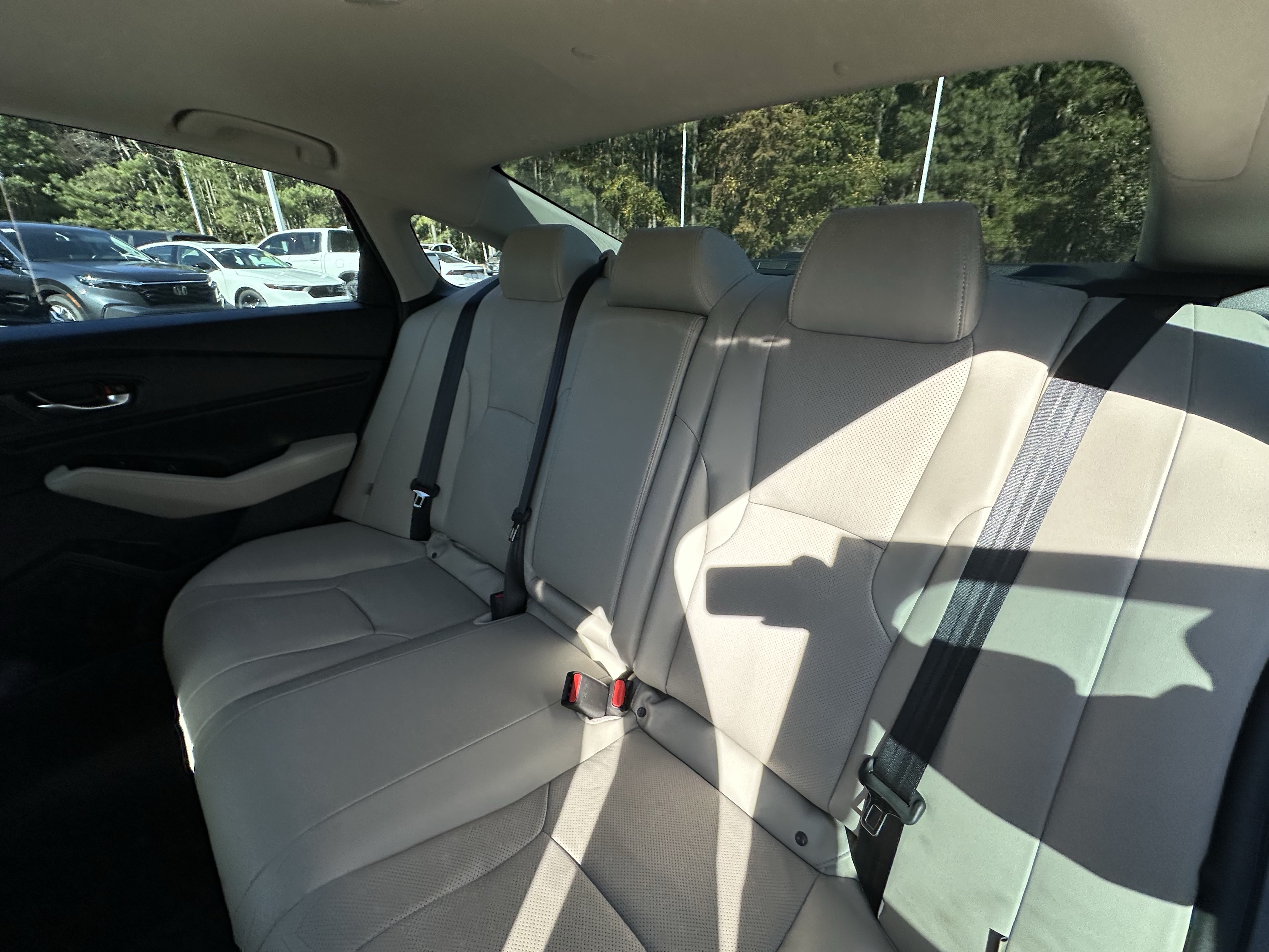 Used 2025 Honda Accord Touring image 10