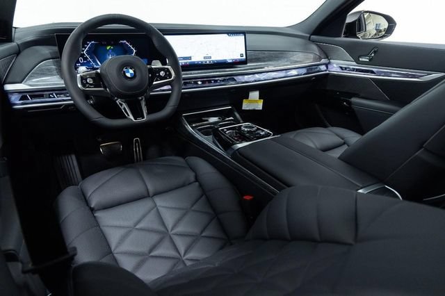 Certified 2025 BMW 740i xDrive AWD/4WD image 19