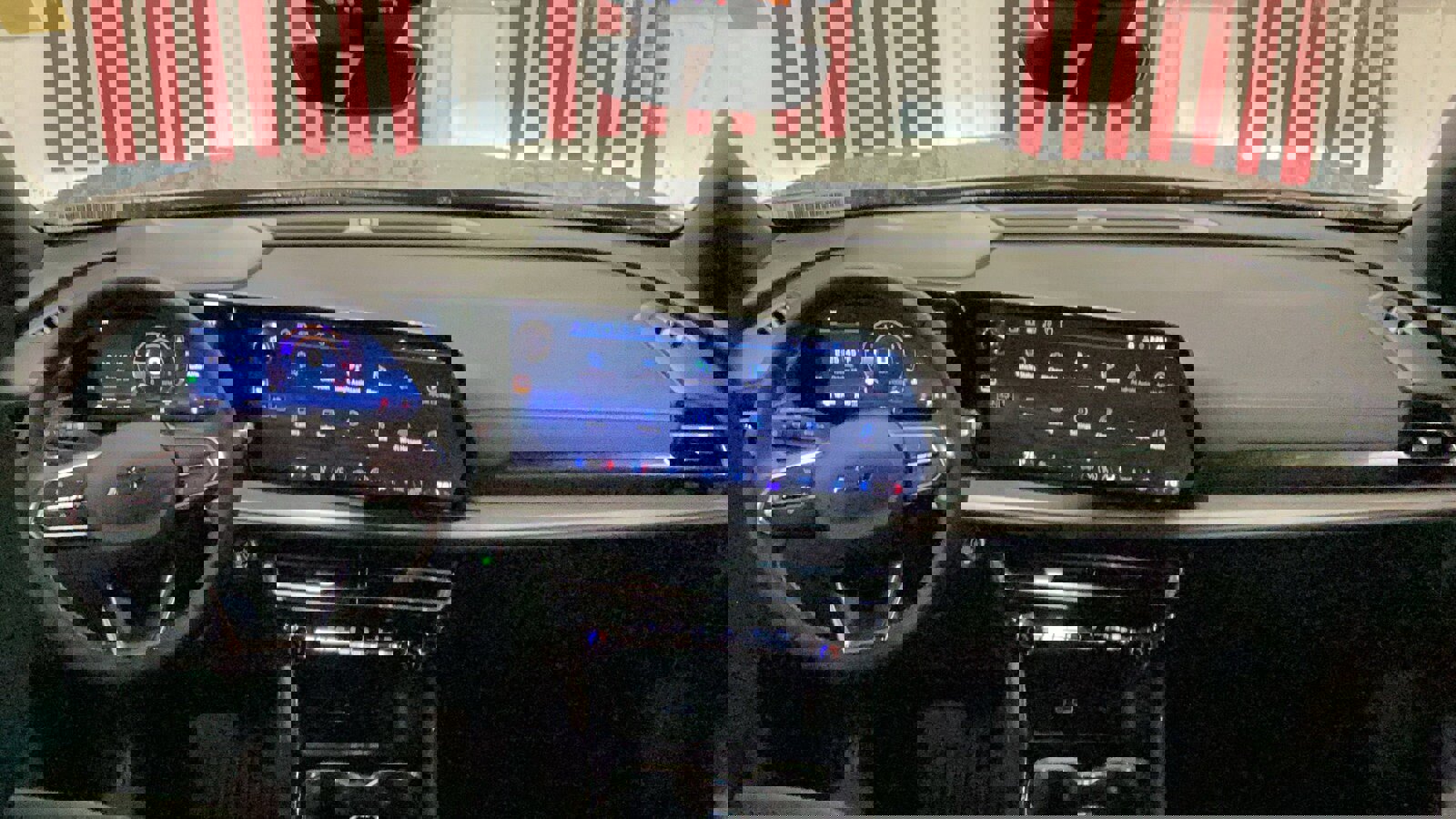 New 2026 Chevrolet Traverse LT w/ Midnight/Sport Edition image 10