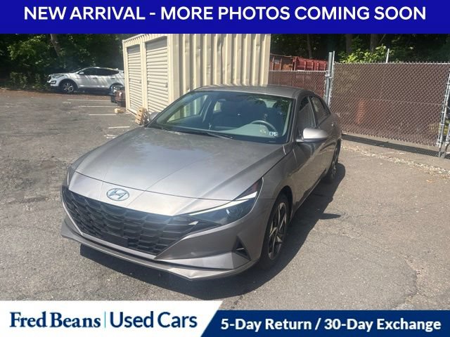 Used 2023 Hyundai Elantra SEL w/ Convenience Package FWD image 1