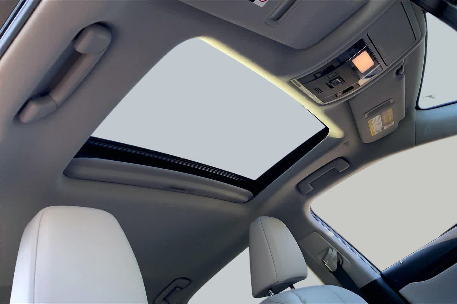 Certified 2022 Lexus RX 450h AWD w/ Premium Package image 14