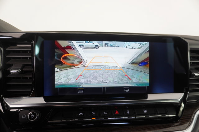 Used 2025 Chevrolet Silverado 1500 LT AWD/4WD image 28