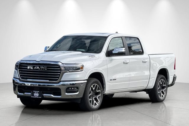 New 2025 RAM 1500 Laramie AWD/4WD image 8