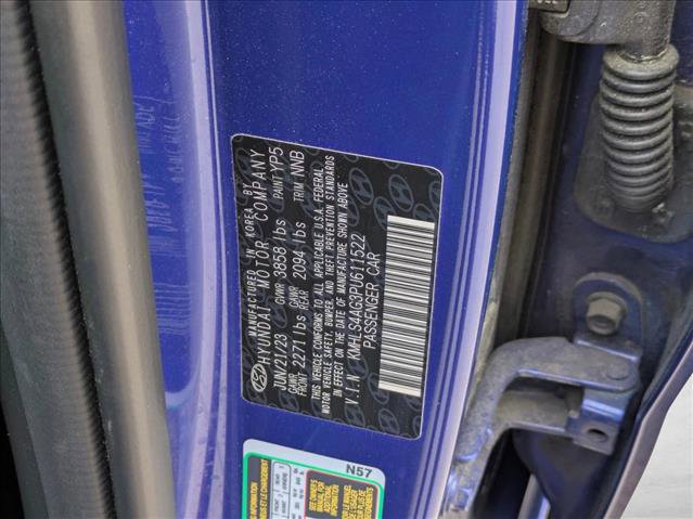 Used 2023 Hyundai Elantra SEL w/ Convenience Package image 15