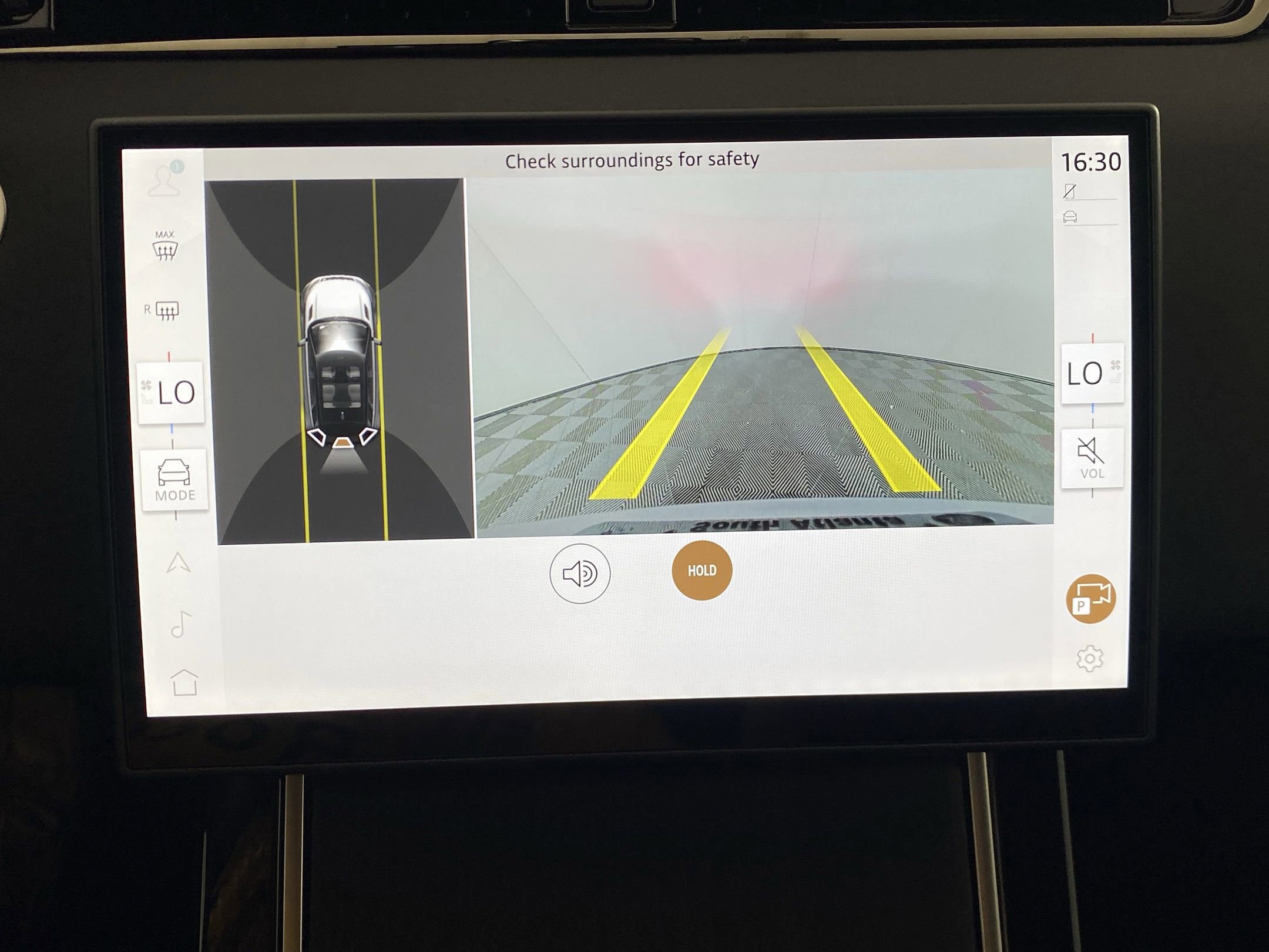 Certified 2026 Land Rover Range Rover Evoque S AWD/4WD image 23