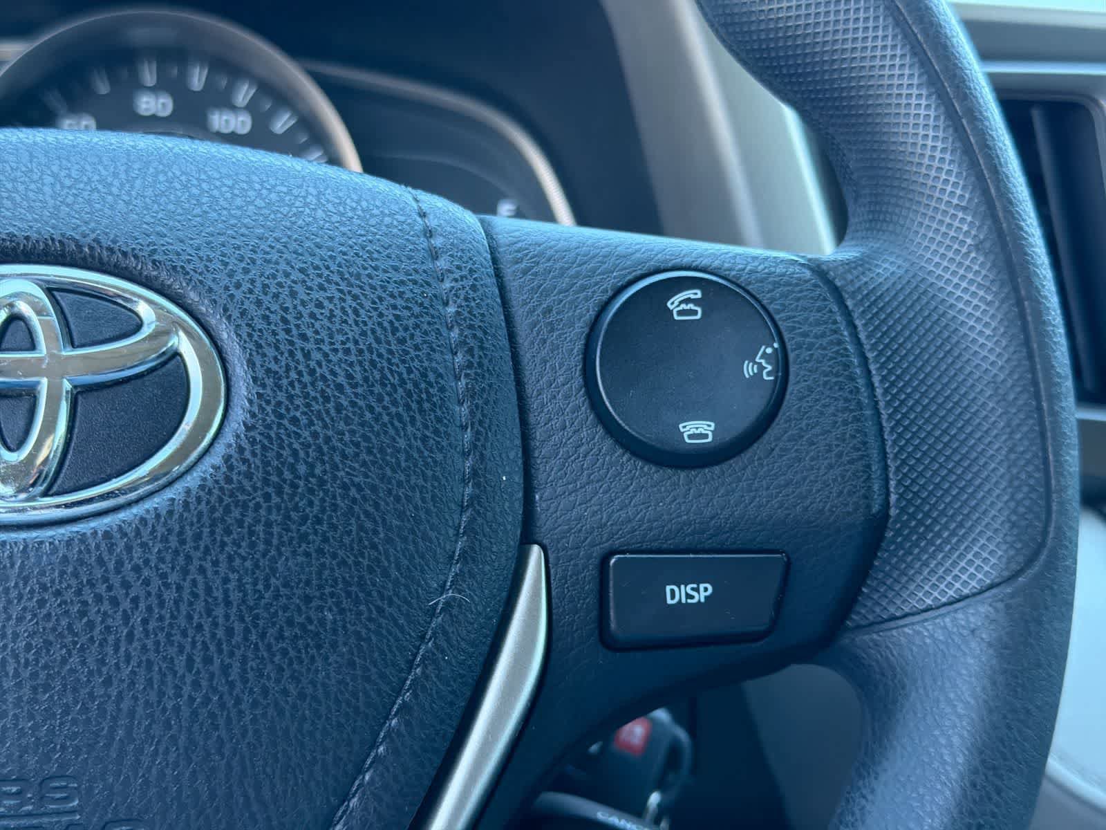 Used 2015 Toyota RAV4 LE AWD/4WD image 25
