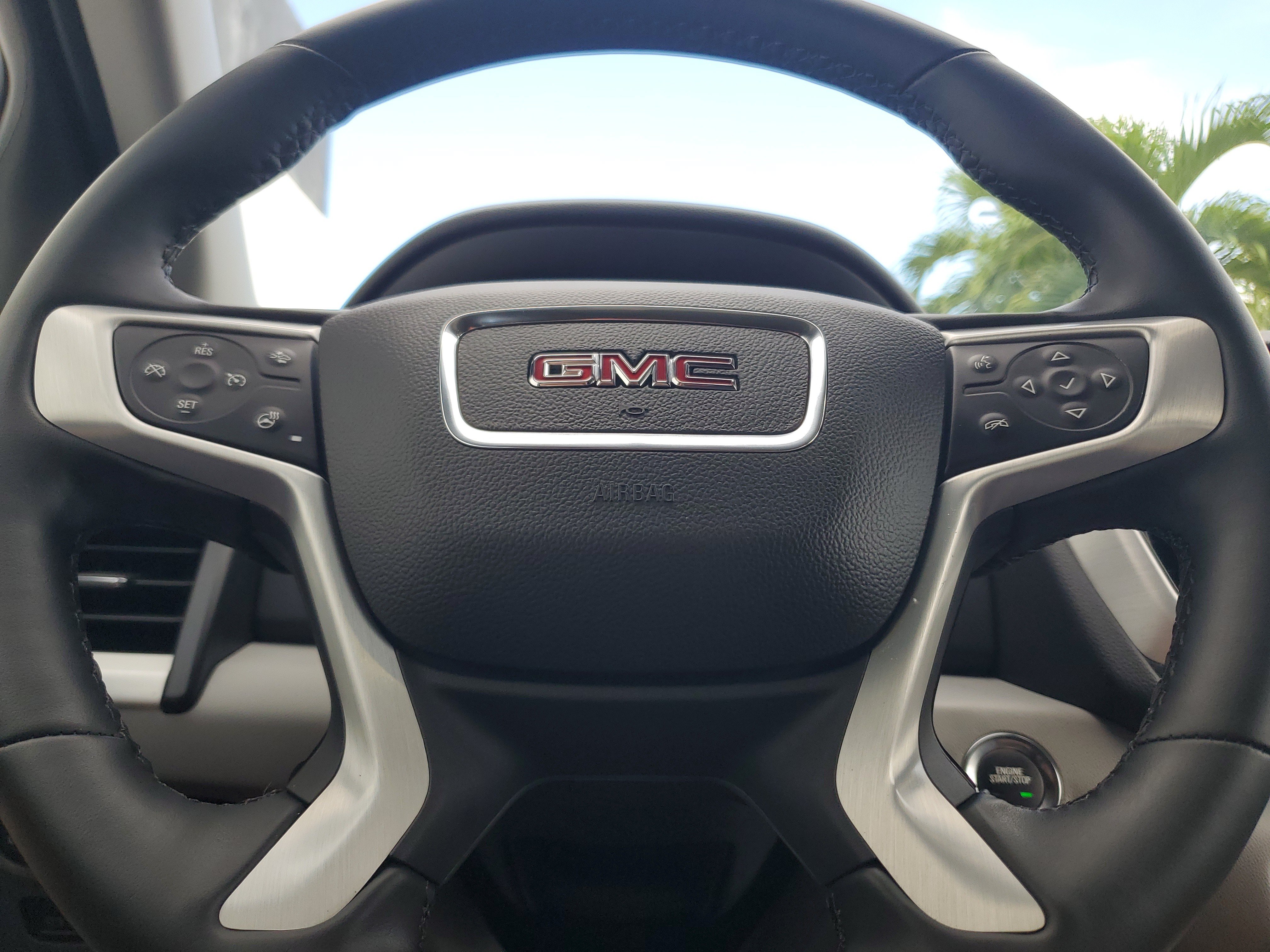 Used 2023 GMC Terrain SLT FWD image 23