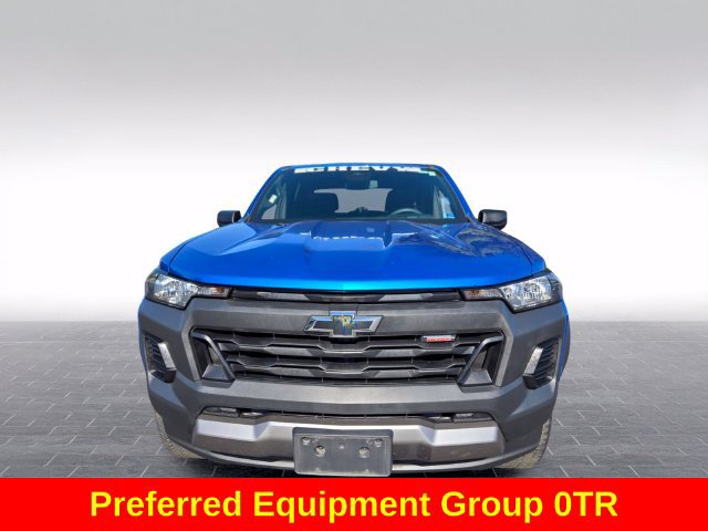 Used 2023 Chevrolet Colorado Trail Boss w/ Advanced Trailering Package AWD/4WD image 2