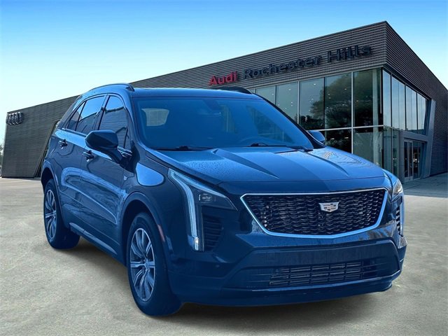 Used 2019 Cadillac XT4 Sport w/ Cold Weather Package image 7