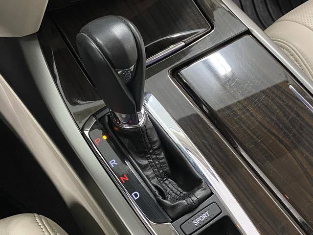 Used 2016 Acura RLX w/ Advance Package image 21