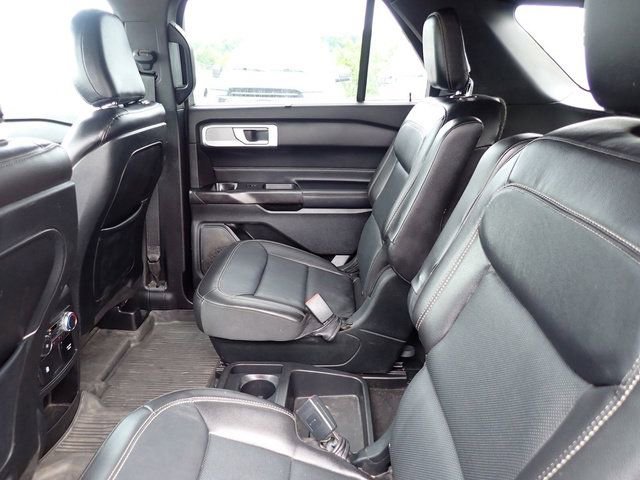 Used 2020 Ford Explorer Limited w/ Class III Trailer Tow Package AWD/4WD image 12