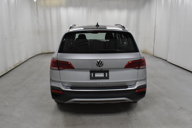 Used 2024 Volkswagen Taos S image 6