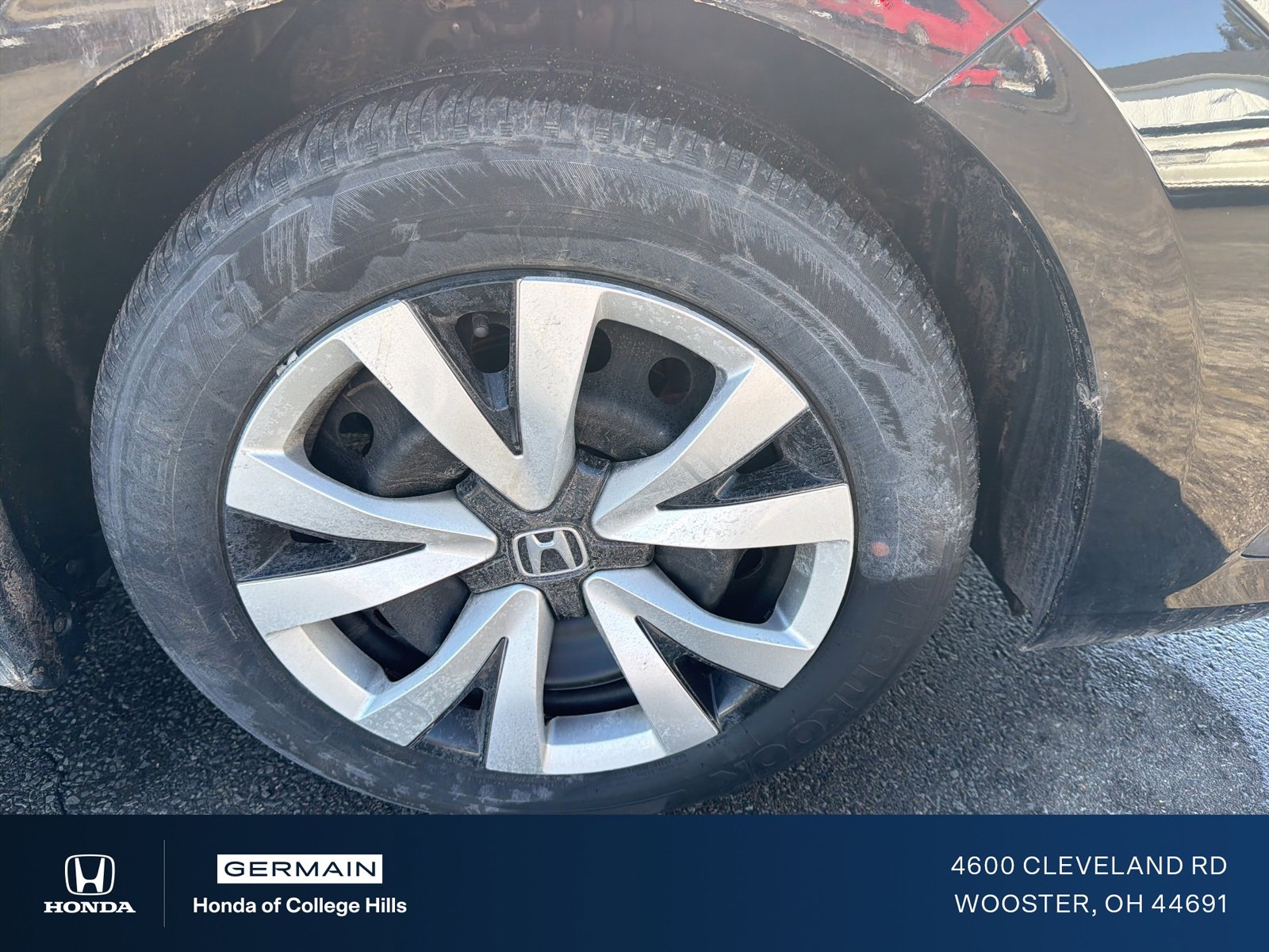 Used 2024 Honda Civic LX image 4