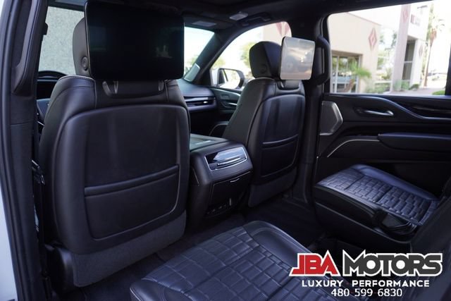 Used 2023 Cadillac Escalade V AWD/4WD image 7