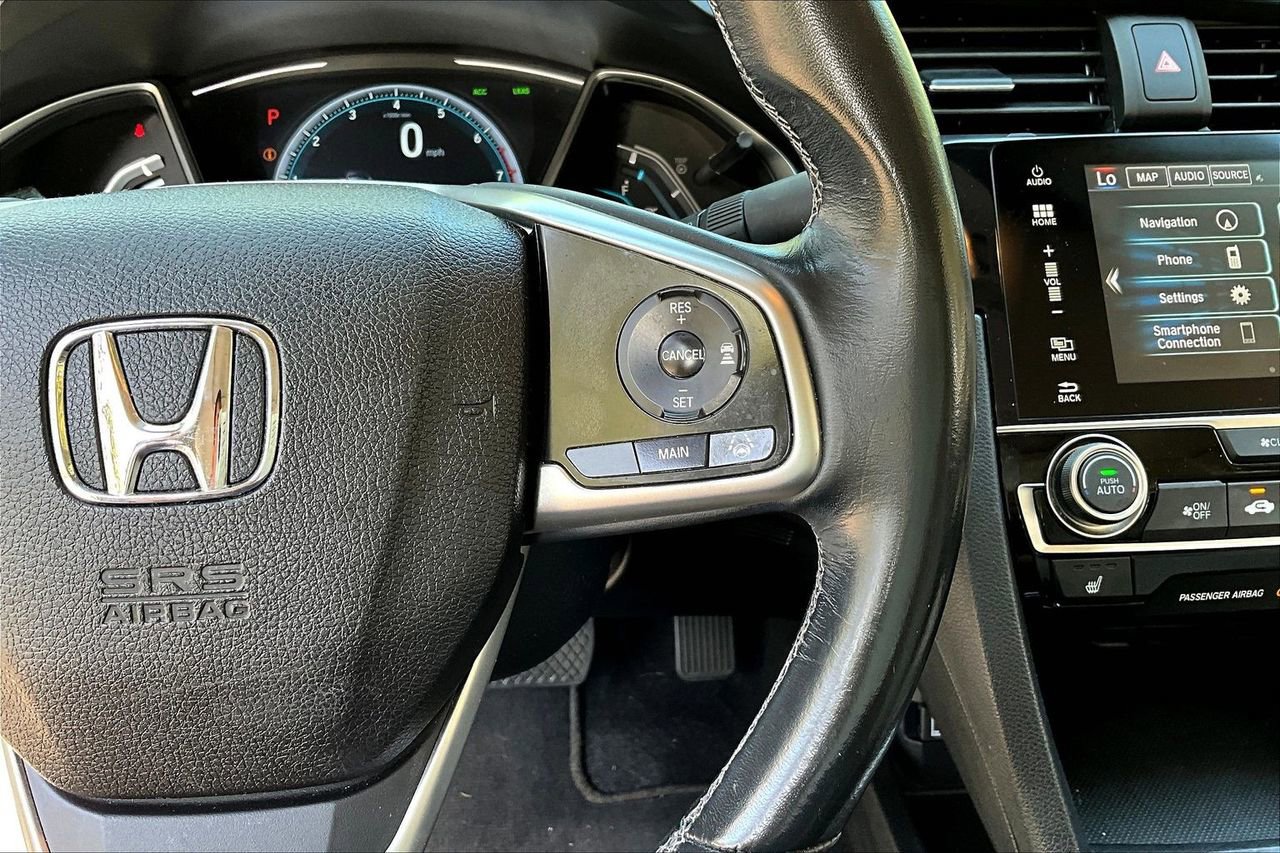 Used 2017 Honda Civic Touring image 11