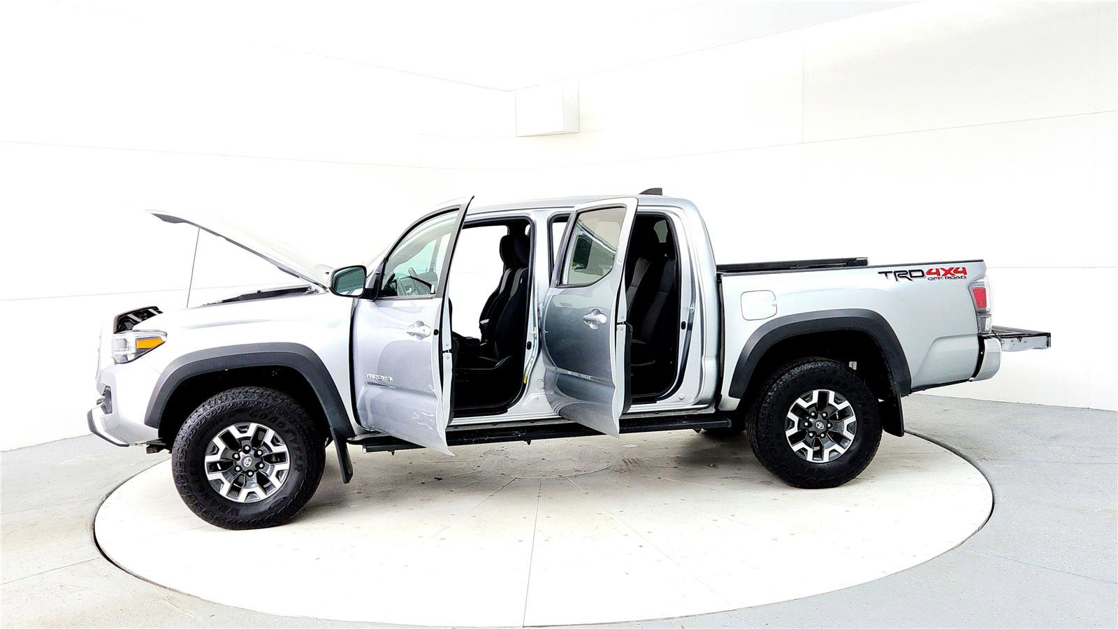 Certified 2023 Toyota Tacoma TRD Off-Road image 10